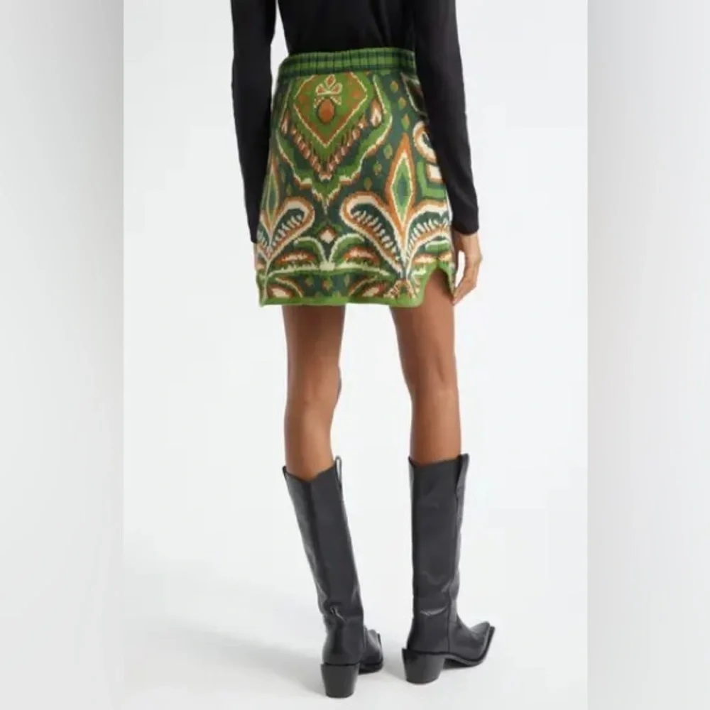 Farm Rio Green Brown knit size XL NWT pineapple ikat sweater mini skirt